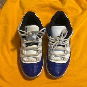 Used Jordan shoes